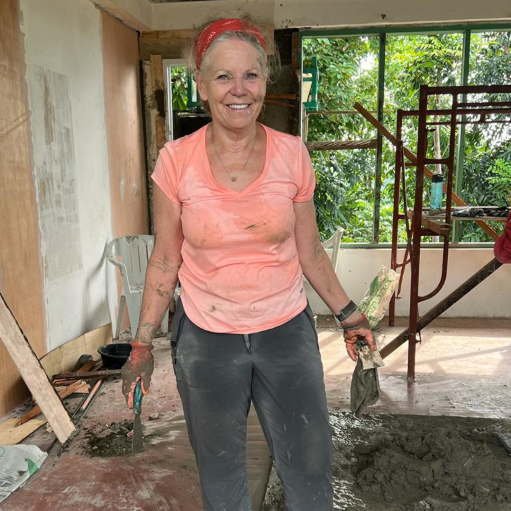 DWC volunteer working at project site Philippines