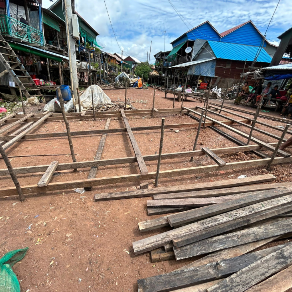 Floating home foundation Cambodia