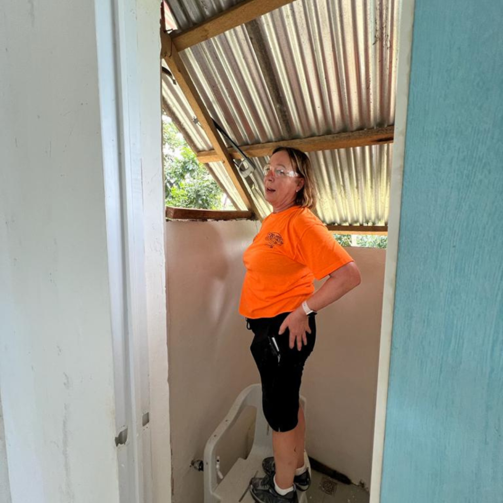 DWC volunteer working at project site Philippines