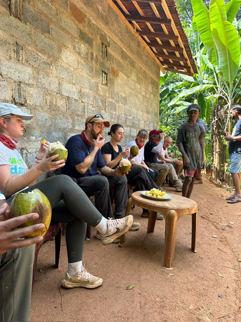 Volunteers eating lunch Sri Lanka